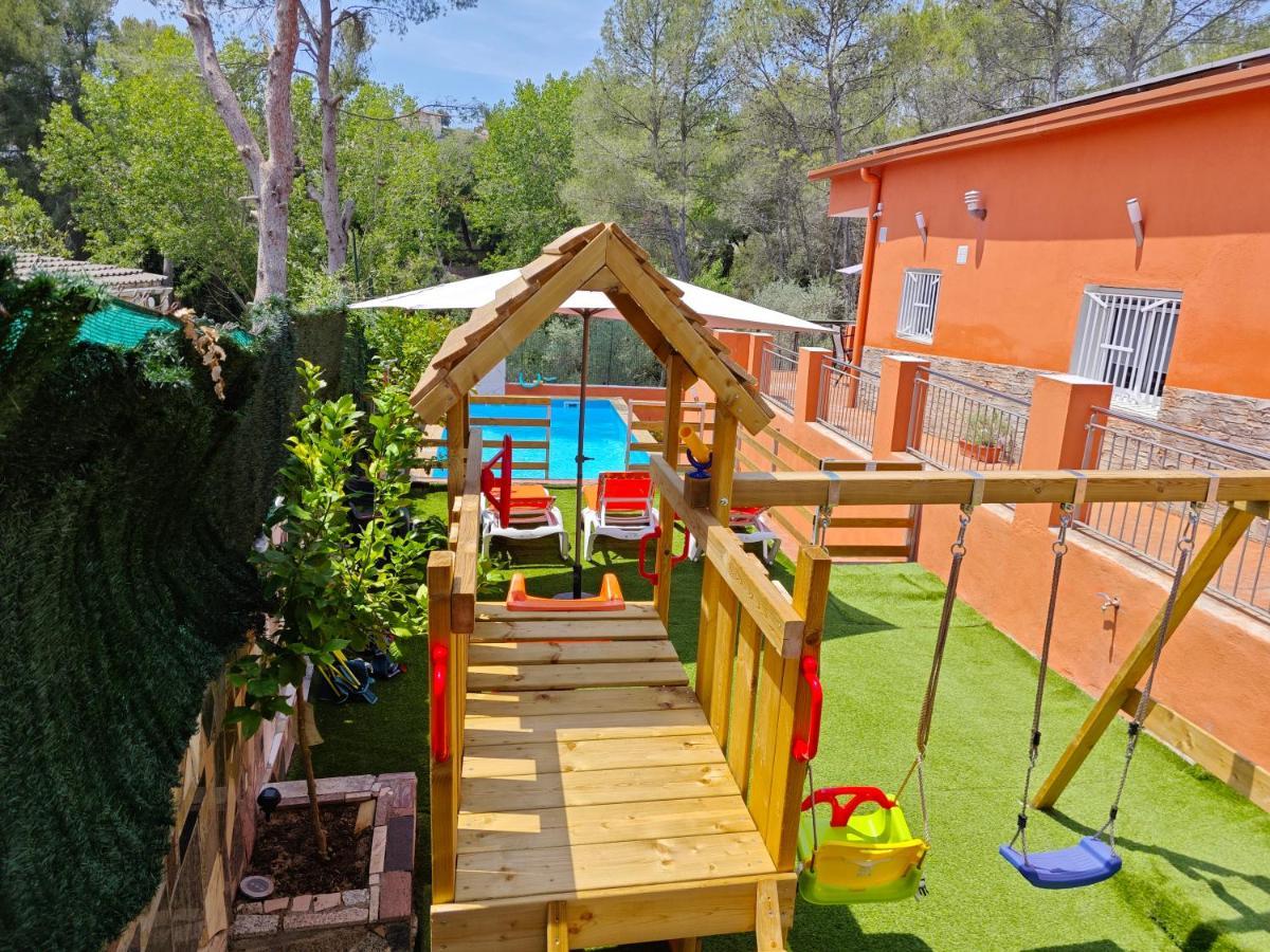 Relax House Barcelone Villa Sant Esteve Sesrovires Ngoại thất bức ảnh