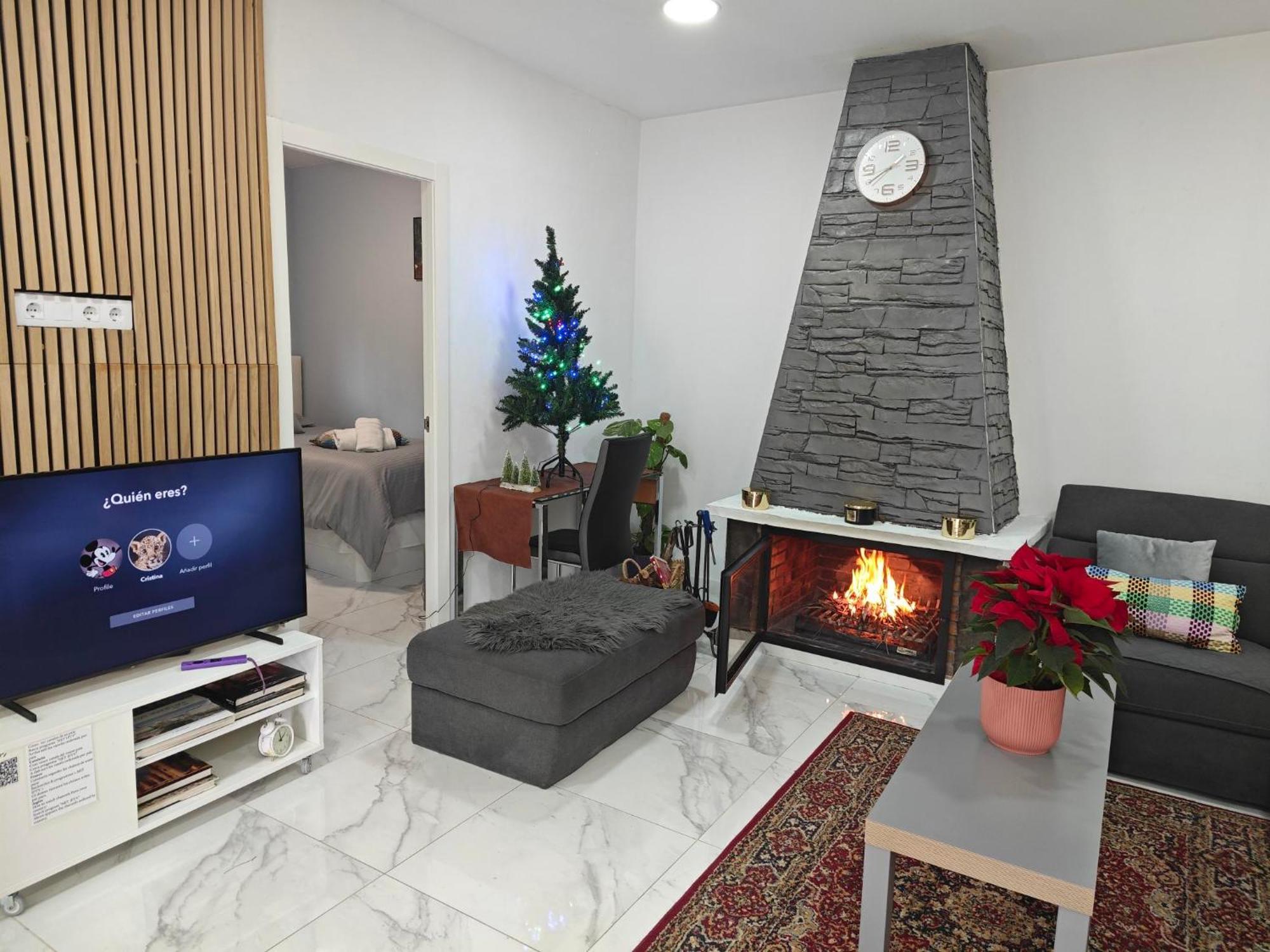 Relax House Barcelone Villa Sant Esteve Sesrovires Ngoại thất bức ảnh