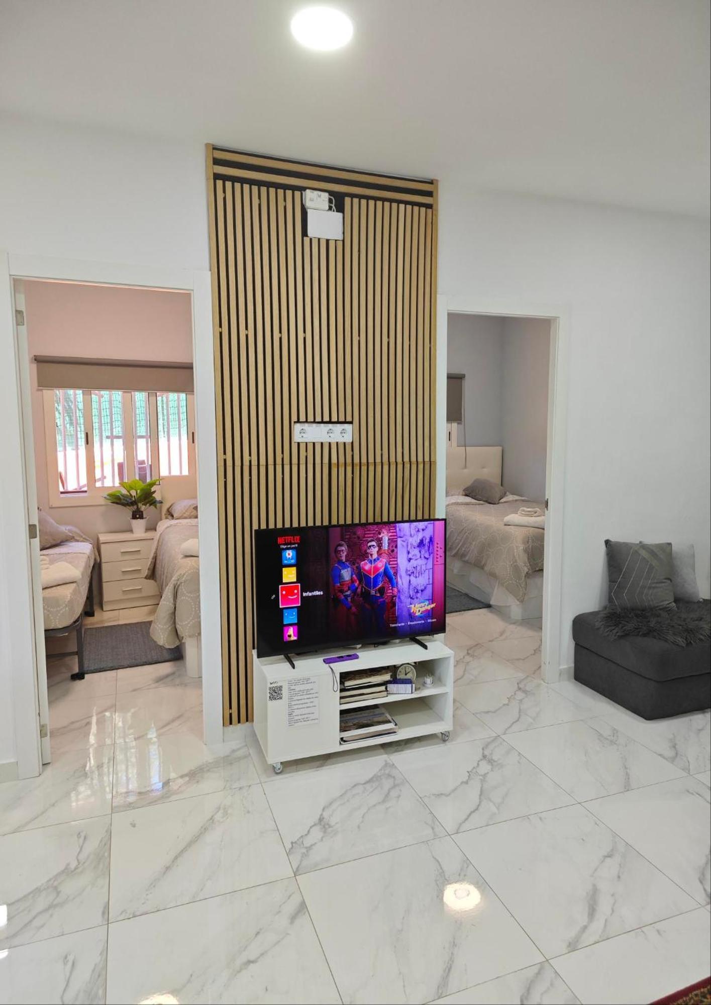 Relax House Barcelone Villa Sant Esteve Sesrovires Ngoại thất bức ảnh