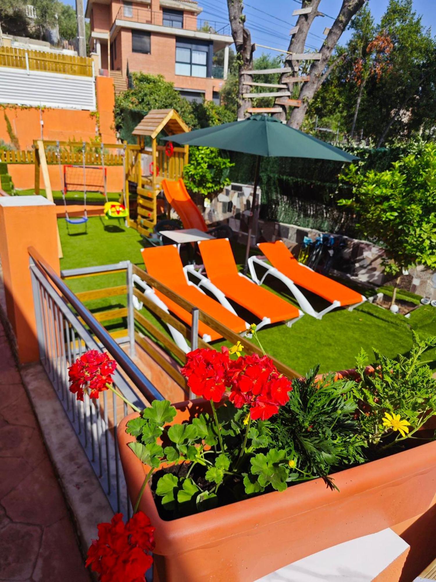 Relax House Barcelone Villa Sant Esteve Sesrovires Ngoại thất bức ảnh