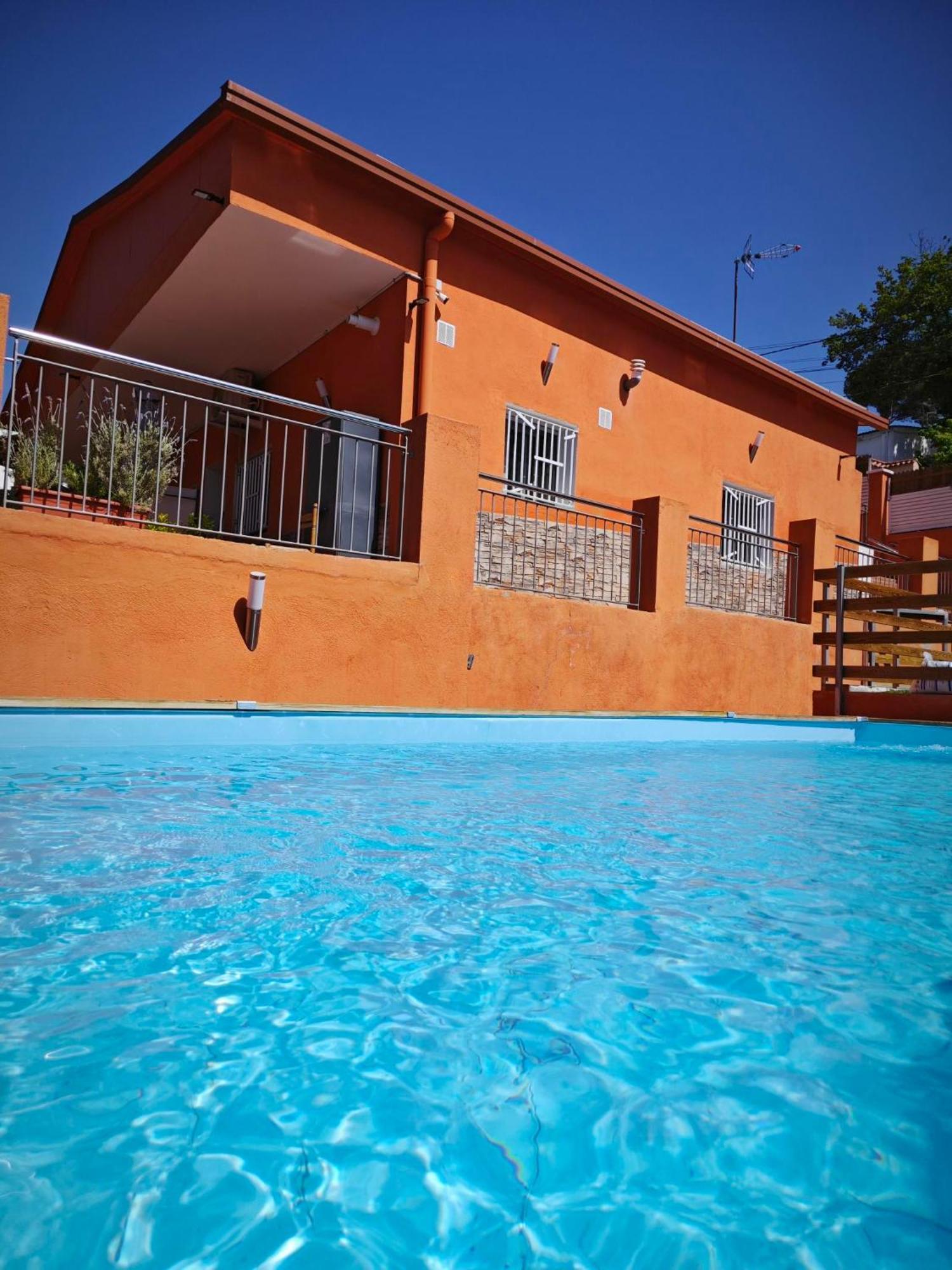 Relax House Barcelone Villa Sant Esteve Sesrovires Ngoại thất bức ảnh